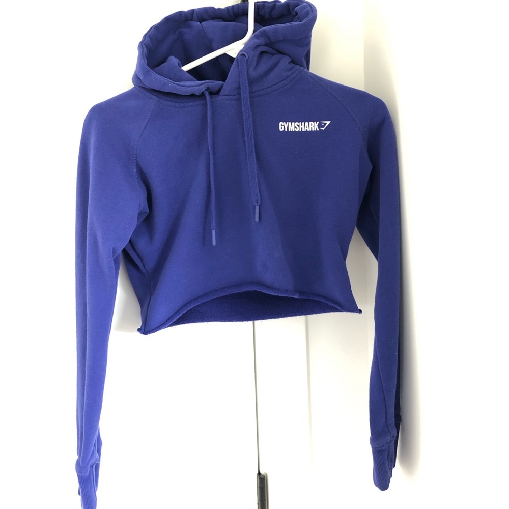Cropped Gymshark hoodie